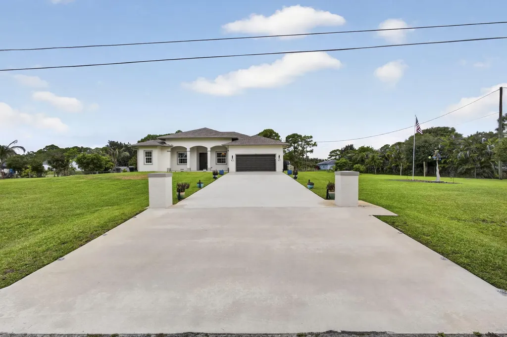 15108 99th Street N The Acreage FL 33412
