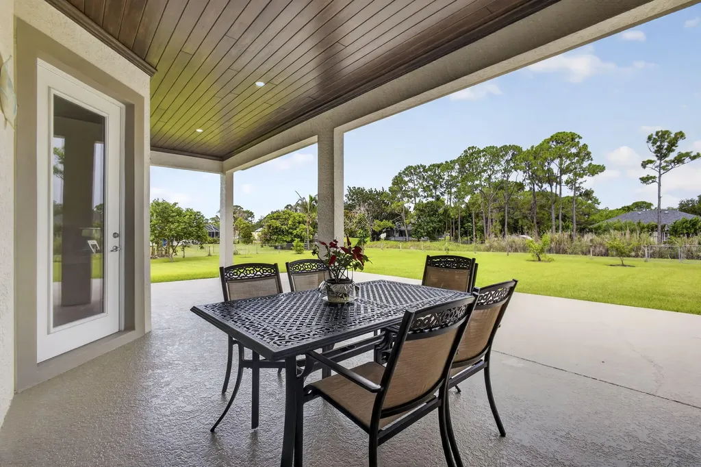 15108 99th Street N The Acreage FL 33412