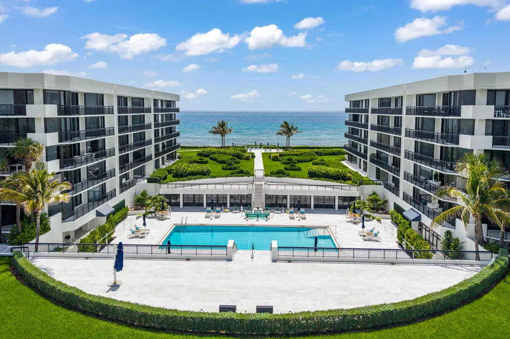 3140 S Ocean Boulevard Palm Beach FL 33480
