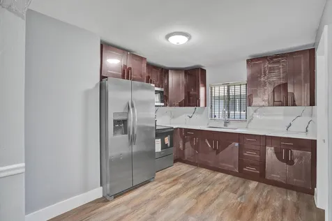 2145 NW 100th Street NW Miami FL 33147
