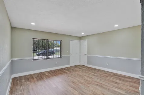 2145 NW 100th Street NW Miami FL 33147