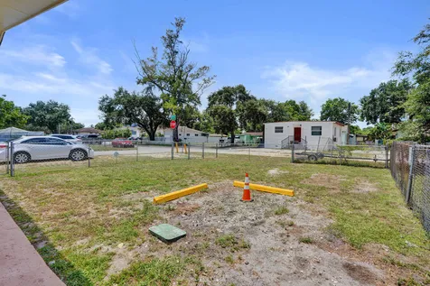 2145 NW 100th Street NW Miami FL 33147