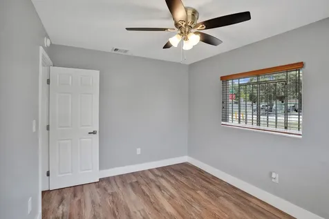 2145 NW 100th Street NW Miami FL 33147