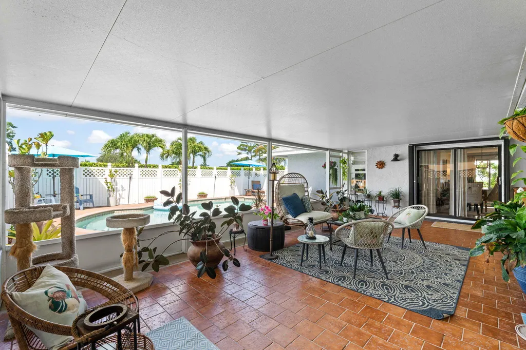 5071 Whitewood Way Lake Worth FL 33467