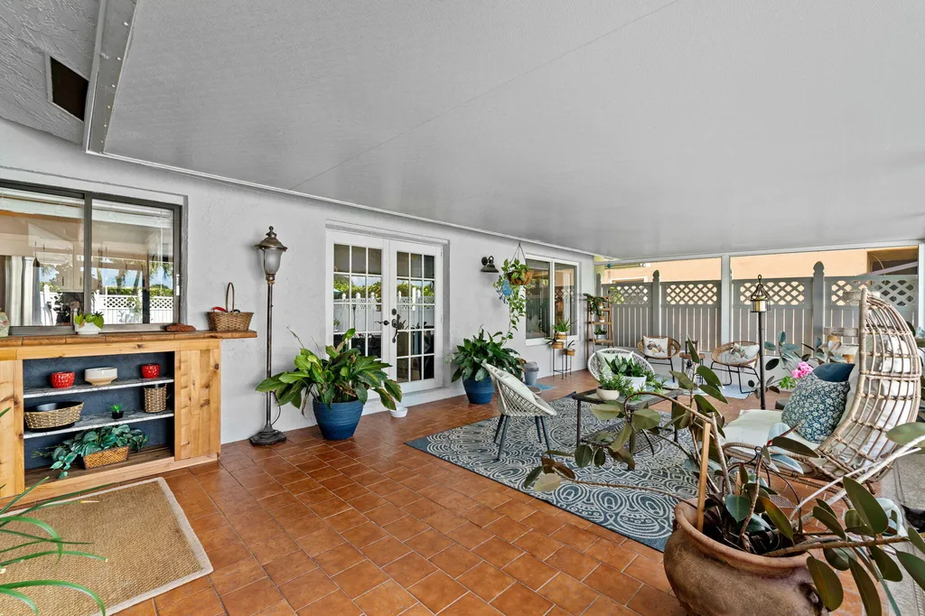 5071 Whitewood Way Lake Worth FL 33467