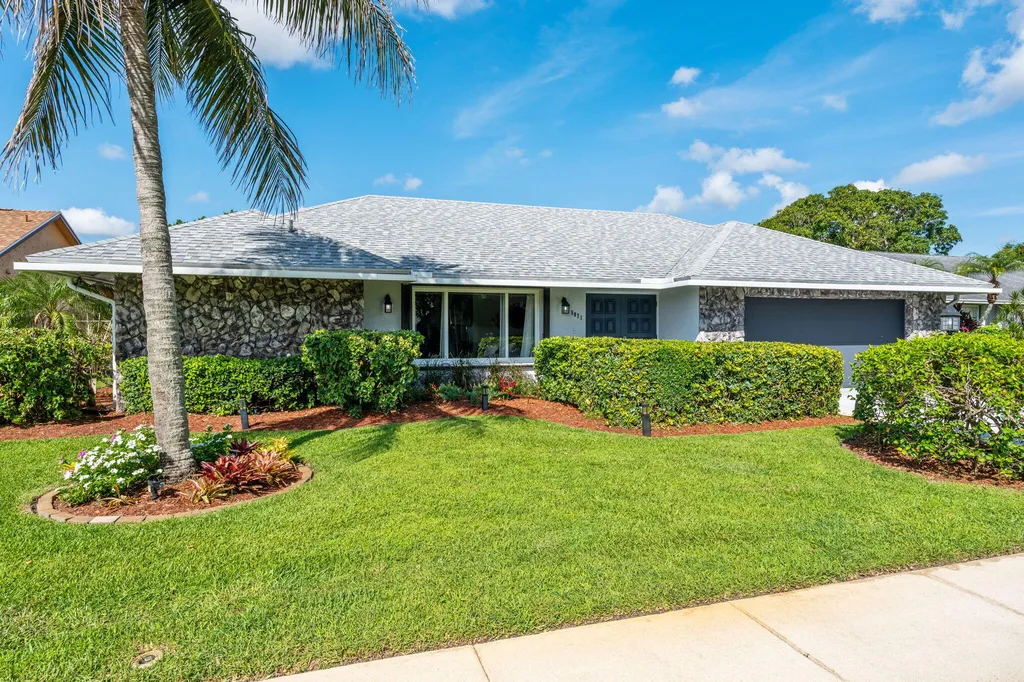 5071 Whitewood Way Lake Worth FL 33467