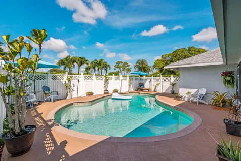 5071 Whitewood Way Lake Worth FL 33467