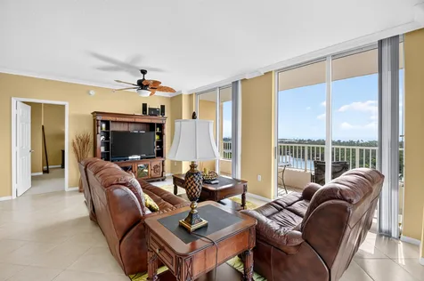 625 Casa Loma Boulevard Boynton Beach FL 33435