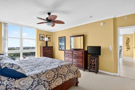 625 Casa Loma Boulevard Boynton Beach FL 33435