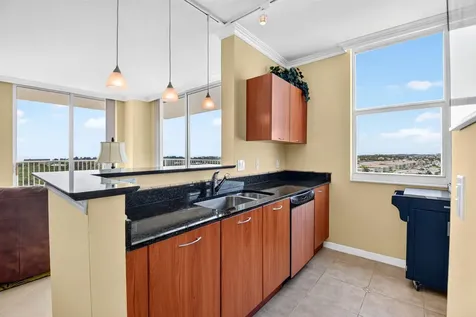 625 Casa Loma Boulevard Boynton Beach FL 33435