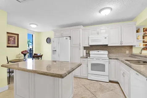 5734 Coral Lake Drive Margate FL 33063