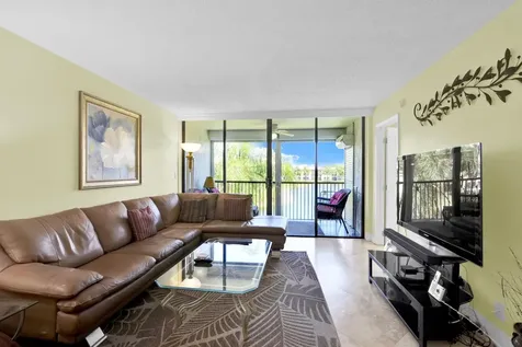 5734 Coral Lake Drive Margate FL 33063