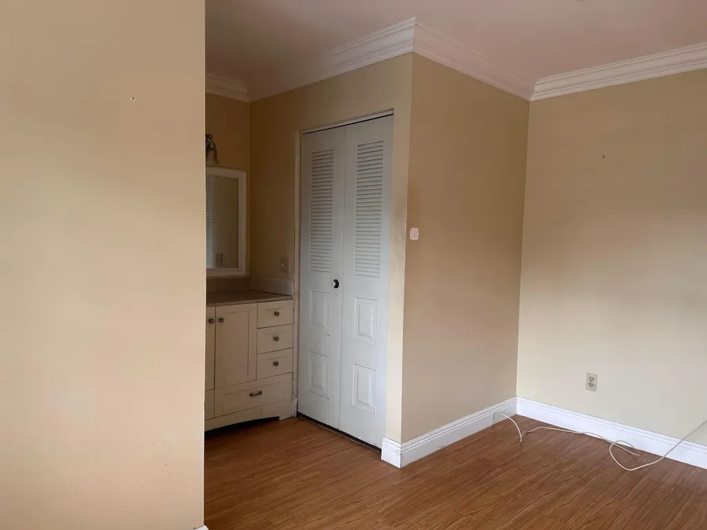 11673 NW 11th Street Pembroke Pines FL 33026