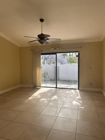 11673 NW 11th Street Pembroke Pines FL 33026