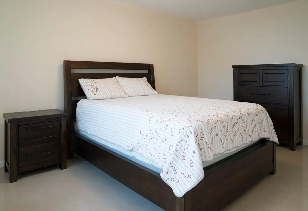 424 N Riverside Drive Pompano Beach FL 33062