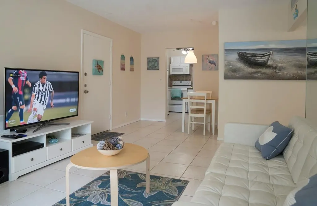 424 N Riverside Drive Pompano Beach FL 33062