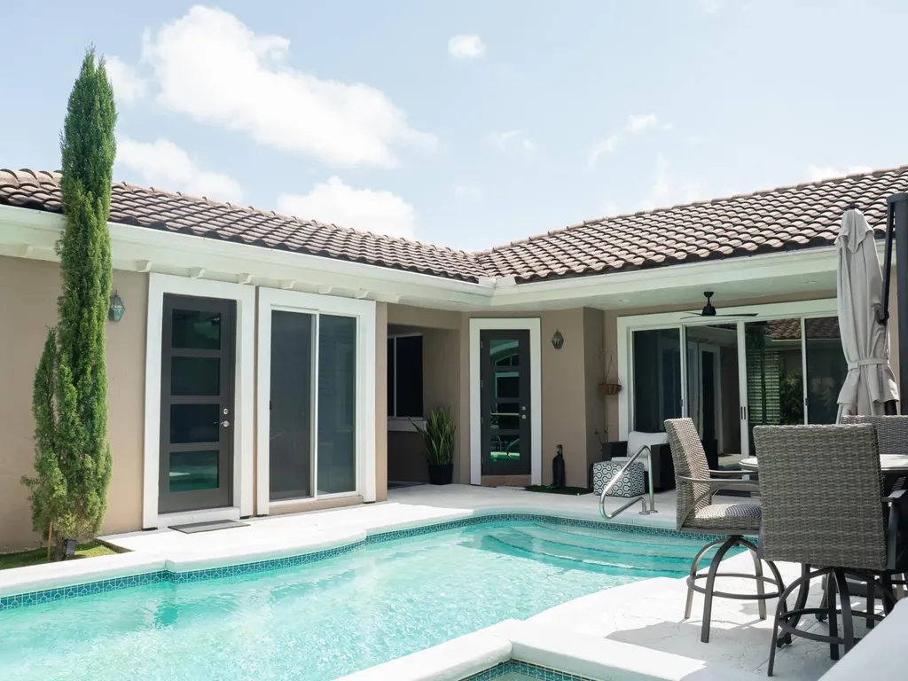 20710 NW 29th Avenue Boca Raton FL 33434