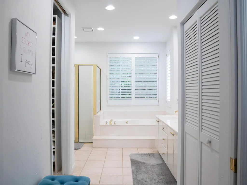 20710 NW 29th Avenue Boca Raton FL 33434