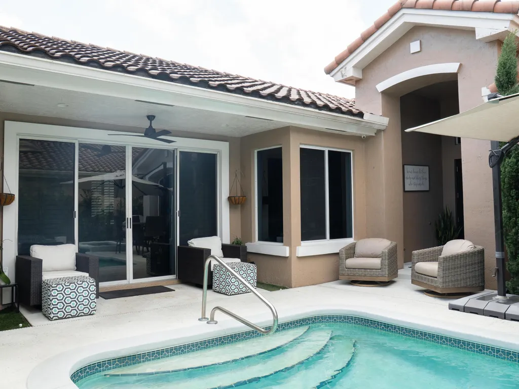 20710 NW 29th Avenue Boca Raton FL 33434