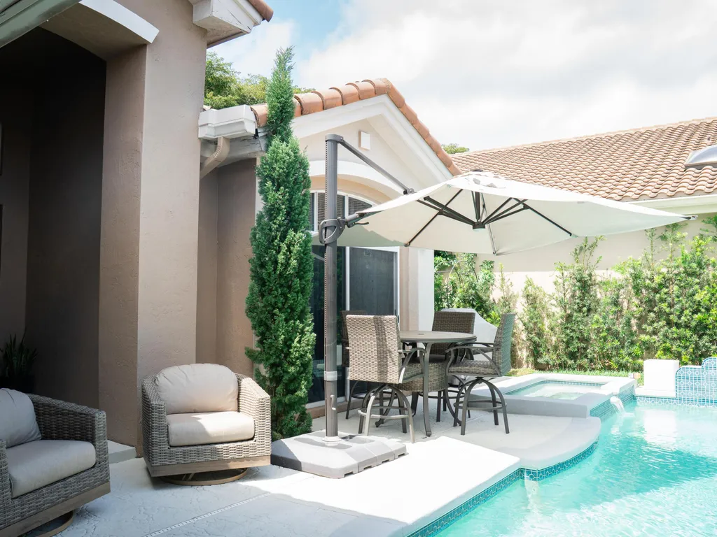 20710 NW 29th Avenue Boca Raton FL 33434