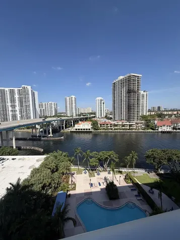 19390 Collins Avenue Sunny Isles Beach FL 33160