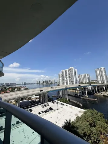 19390 Collins Avenue Sunny Isles Beach FL 33160