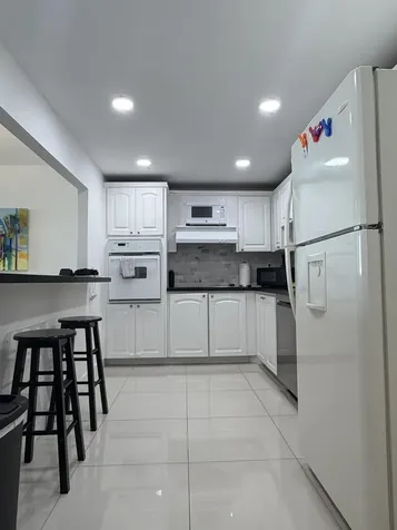 19390 Collins Avenue Sunny Isles Beach FL 33160