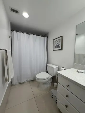 19390 Collins Avenue Sunny Isles Beach FL 33160