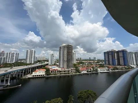 19390 Collins Avenue Sunny Isles Beach FL 33160