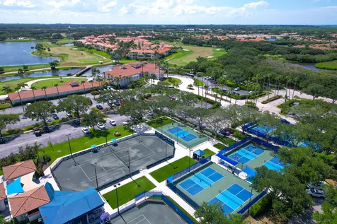 1726 Victoria Circle Vero Beach FL 32967