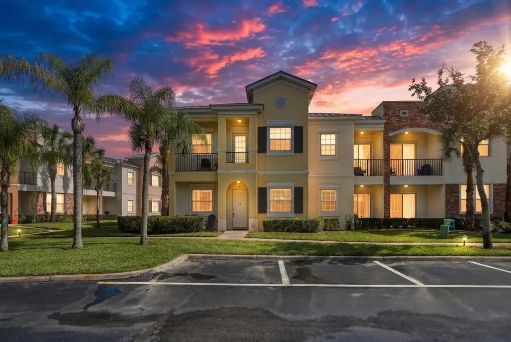 10480 SW Stephanie Way Port St Lucie FL 34987
