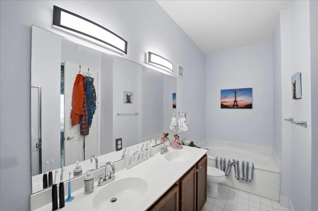 10480 SW Stephanie Way Port St Lucie FL 34987