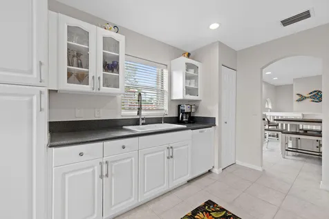 8050 Aberdeen Drive Boynton Beach FL 33472
