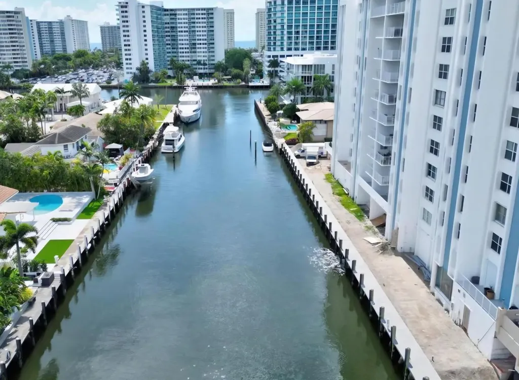 2881 NE 33rd Court Fort Lauderdale FL 33306