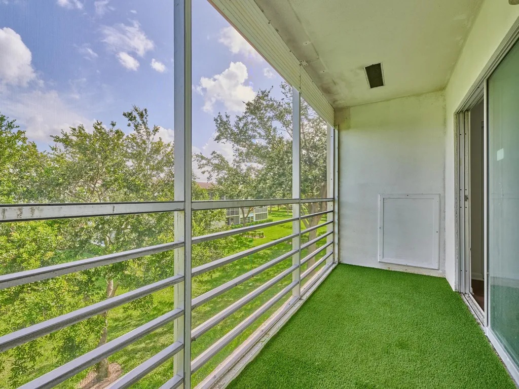 325 Mansfield Drive Boca Raton FL 33434