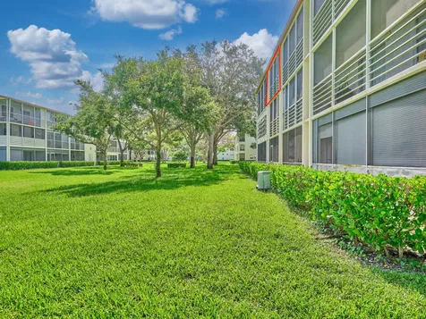325 Mansfield Drive Boca Raton FL 33434