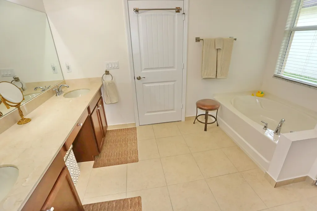 7171 Prudencia Drive Lake Worth FL 33463