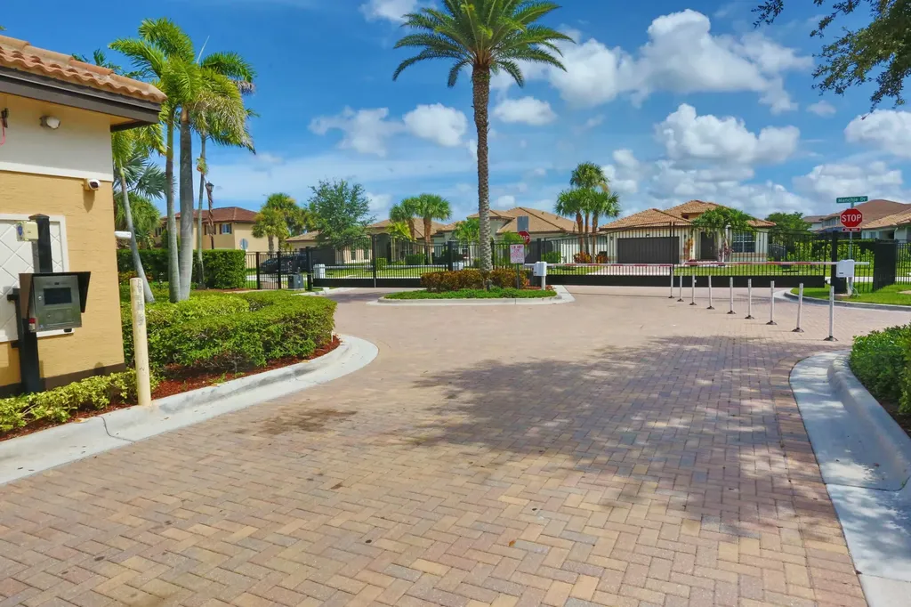 7171 Prudencia Drive Lake Worth FL 33463