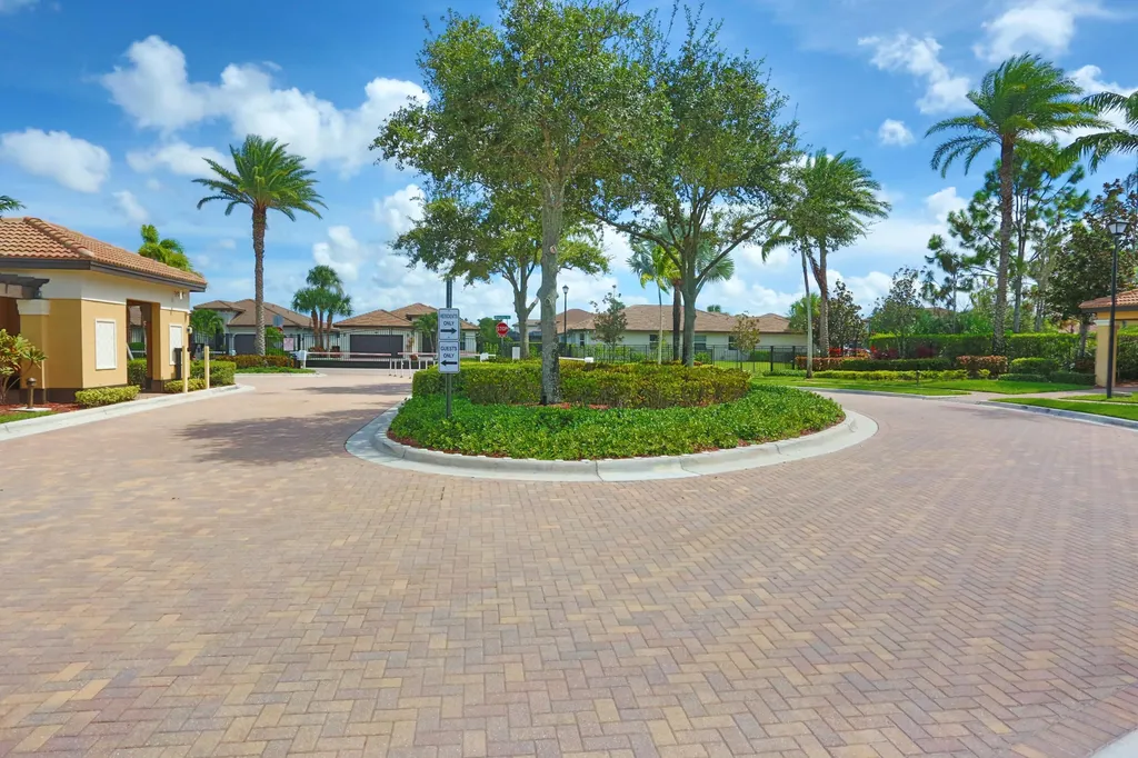 7171 Prudencia Drive Lake Worth FL 33463