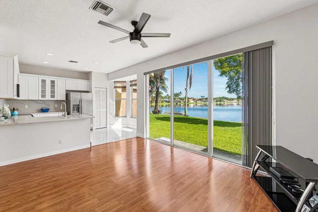 7835 Springfield Lake Drive Lake Worth FL 33467