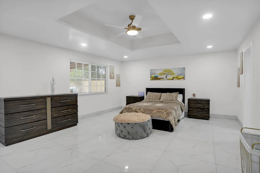 912 S 5th Street Macclenny FL 32063