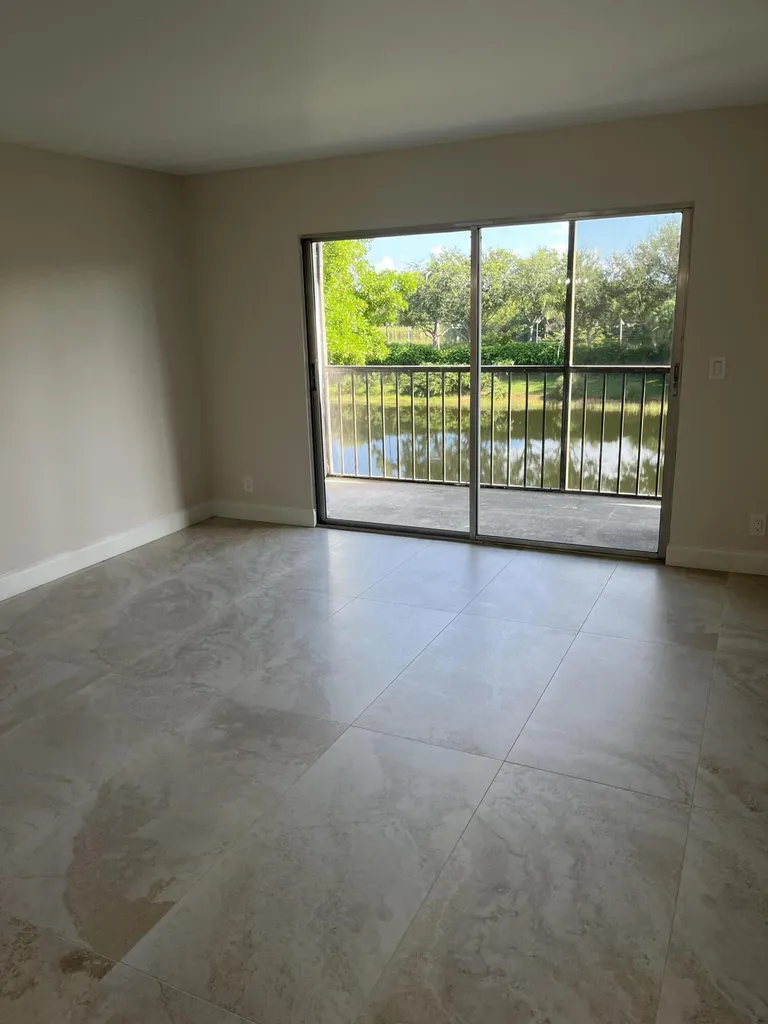7321 Amberly Lane Delray Beach FL 33446