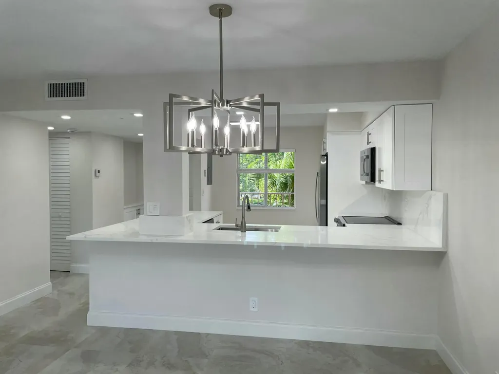 7321 Amberly Lane Delray Beach FL 33446