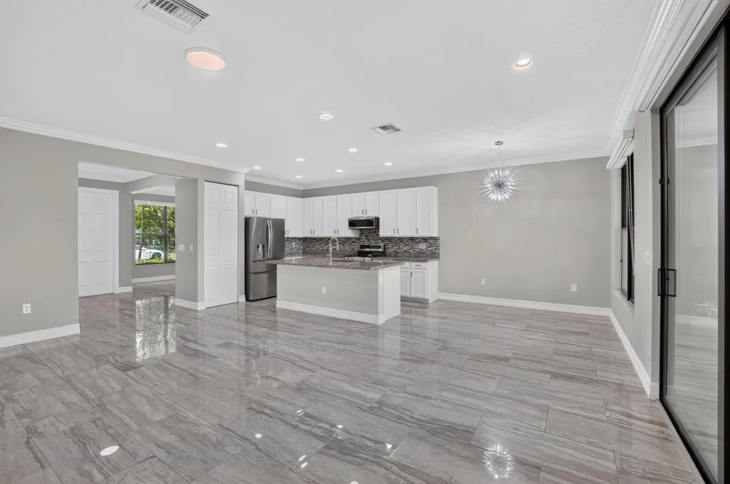 8095 Ironstone Drive Delray Beach FL 33446