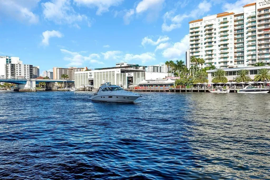 2900 NE 30th Street Fort Lauderdale FL 33306