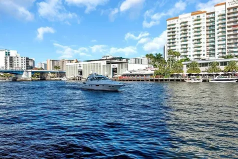 2900 NE 30th Street Fort Lauderdale FL 33306
