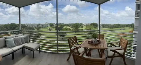 3520 Oaks Way Pompano Beach FL 33069