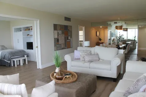 3520 Oaks Way Pompano Beach FL 33069