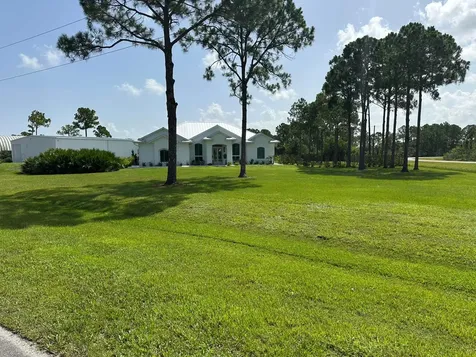 12374 Grumman Way Port St Lucie FL 34987