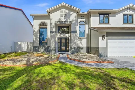 19242 NW 89th Avenue Hialeah FL 33018